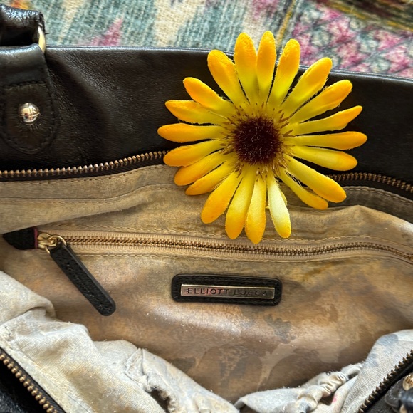 🩷 Elliott Lucca; Blk Leather Designer Handbag w/Zipper Closure + Braided Straps! - Picture 7 of 16